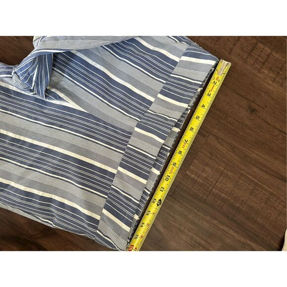 HIVIEW Blue White Stripe Pull-on Capri Pants, Size 14P Petite - Picture 3 of 8